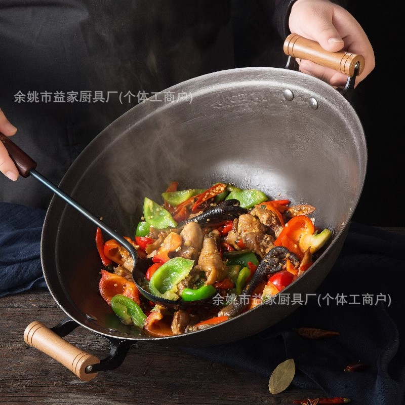 과거 철 주철 냄비 구식 Wok 이중 귀 라운드 하단 비 스틱 코팅되지 않은 가스 스토브 Wok에 적합