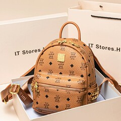 M レザーバックパック C バックパック女性 M 大学生バッグ大容量旅行バッグのラベル付きクロスボーダー実物画像