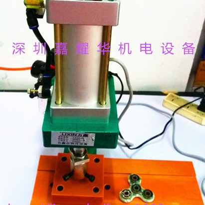 厂家自主研发批发零售手动自动冲压机