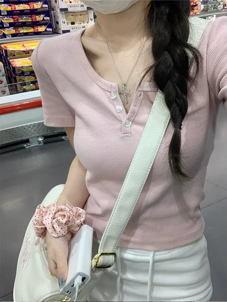 Женская летняя футболка 2025 года, короткий рукав, универсальная, на одно плечо, приталенная, с пуговицами,  стиль BM Pure Lust.