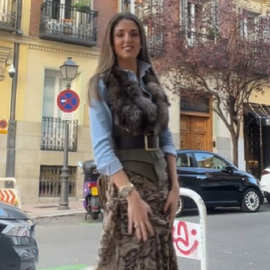 跨境速卖通 2026年秋冬新款女装 皮草毛毛装饰挺括优雅马甲外套女