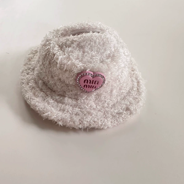 White brushed love hat