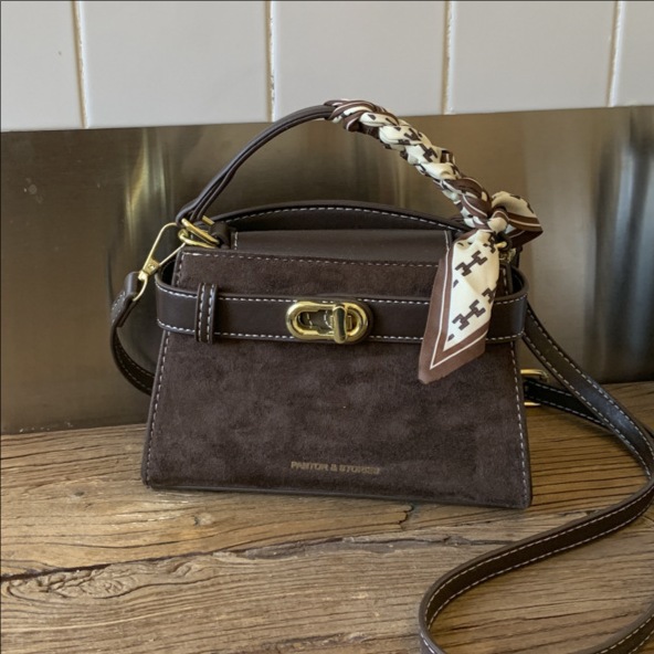 Bolsos retro de nicho de alto nivel de mujeres otoño y invierno 2026 nuevo tipo de moda bolso de hombro bolso de mano Kelly image 1