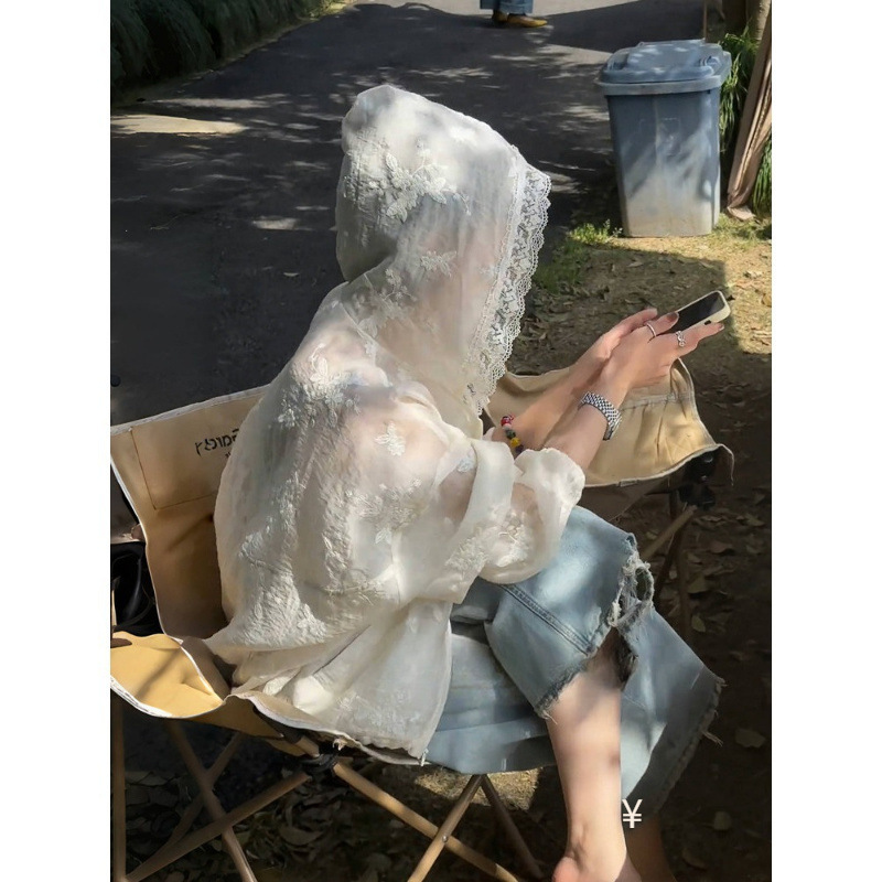French-Style Lace-Trimmed Hooded Oversized Jacket, Sun-Protective Shirt Jacket for Women, Summer Thin Loose Design with a Unique Aesthetic