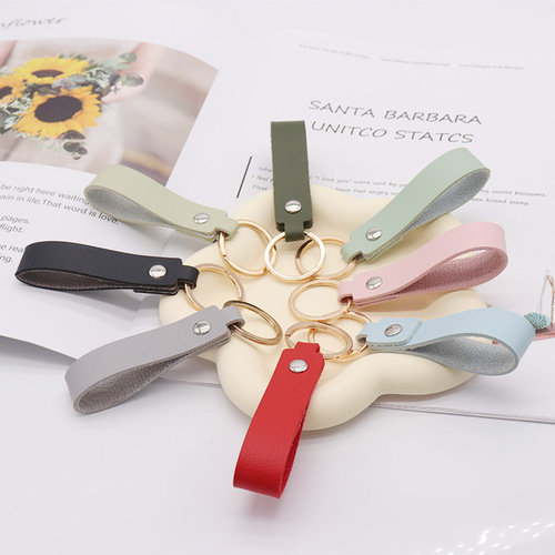 PU keychain wholesale creative keychain leather keychain pendant business gift leather car keychain