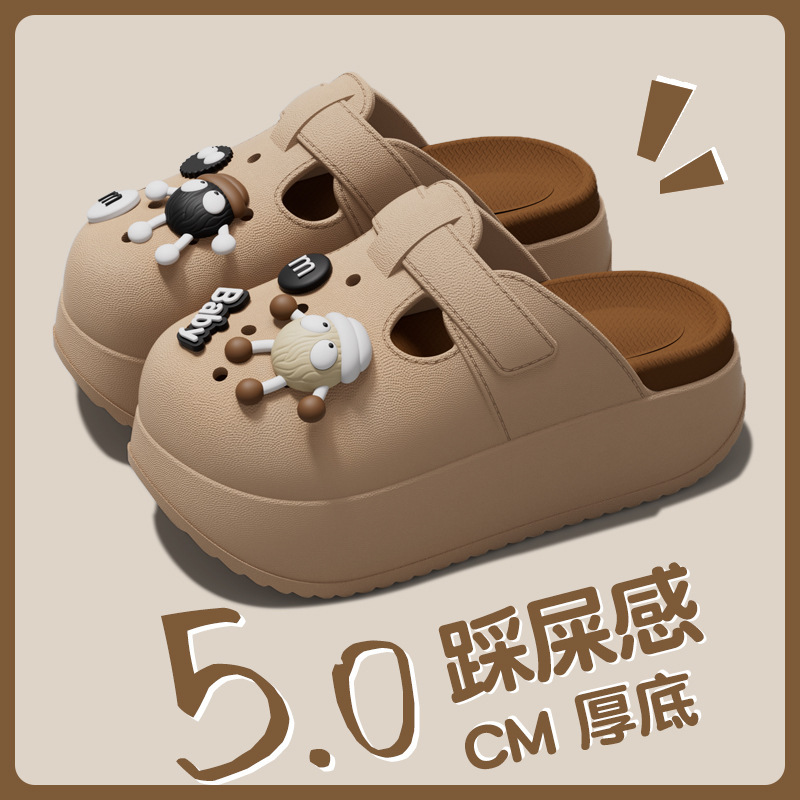 Fashionable Outer Wearing Hole Shoes Women's Summer 2025 New Non-slip Slippers Heightened Baotou Thick Sole Shoes Sandals