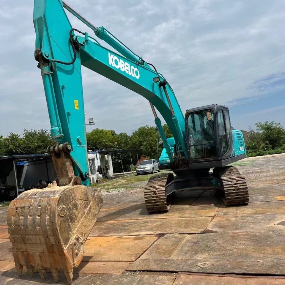 Acoplamiento nacional, comercio exterior, exportación, excavadora Kobelco 135 de segunda mano 210 200 300 400 excavadora importada