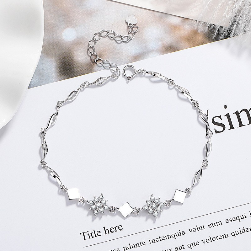 Pulsera de copo de nieve con ficha cuadrada 49