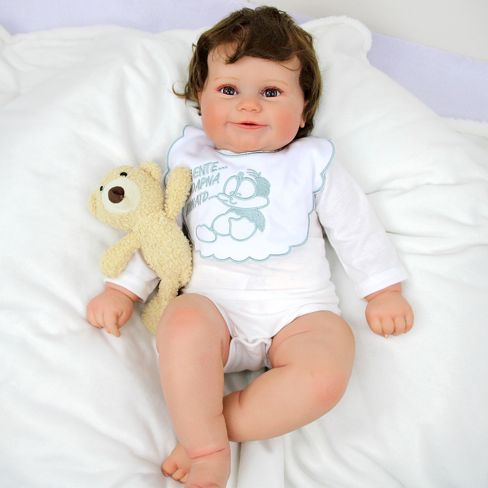 Muñeca de simulación de renacimiento, muñeca de simulación de bebés de 60CM, fábrica de origen, niños crecen suaves para acompañar a los hombres