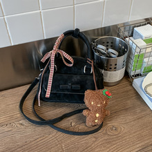 �߼���С������Ů����2026�¿�r��б���Ůʿ�������ᱣ�g���