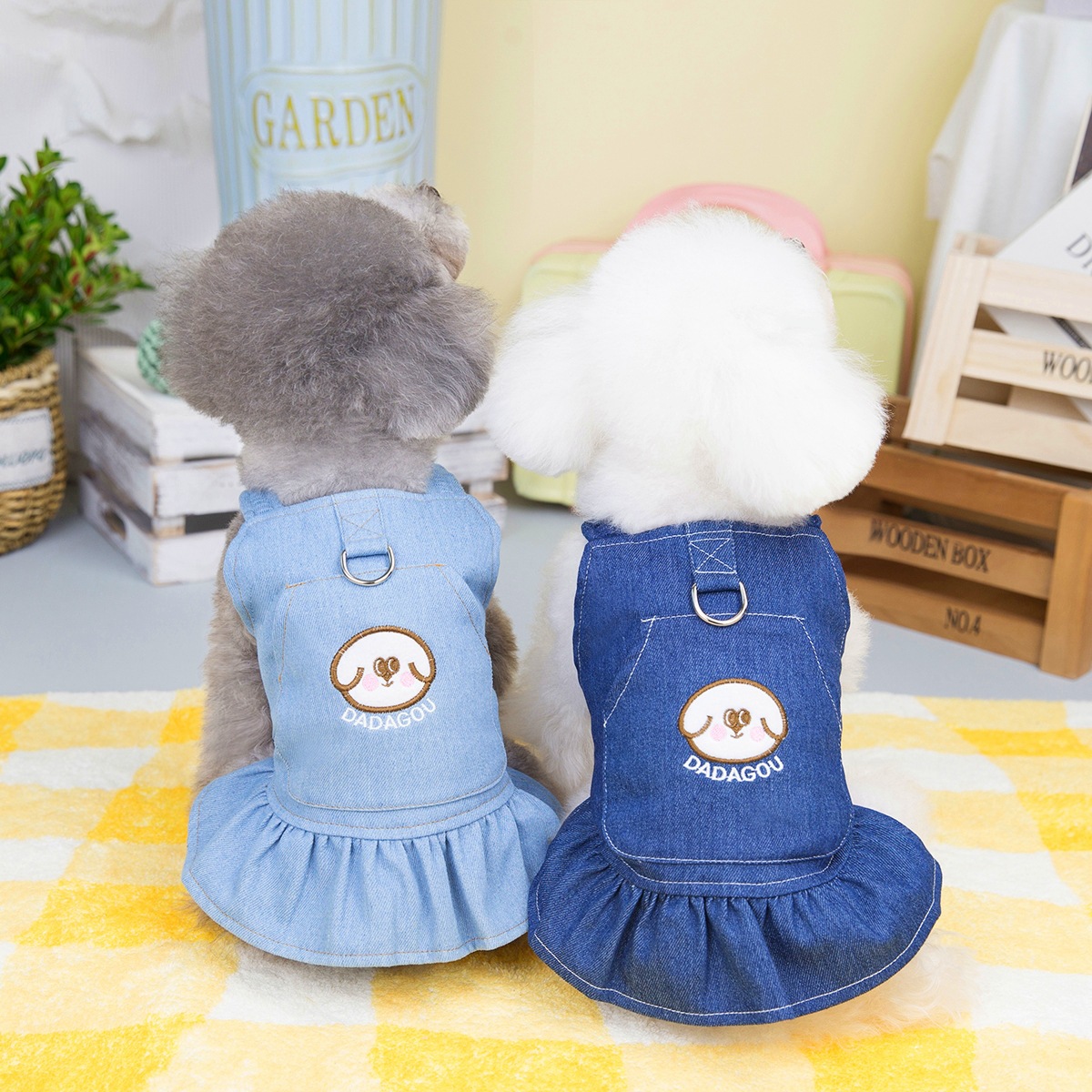 Pet pull-tab denim skirt pet dog clothes pet clothing spring and summer new 23 fat girl denim skirt without leash