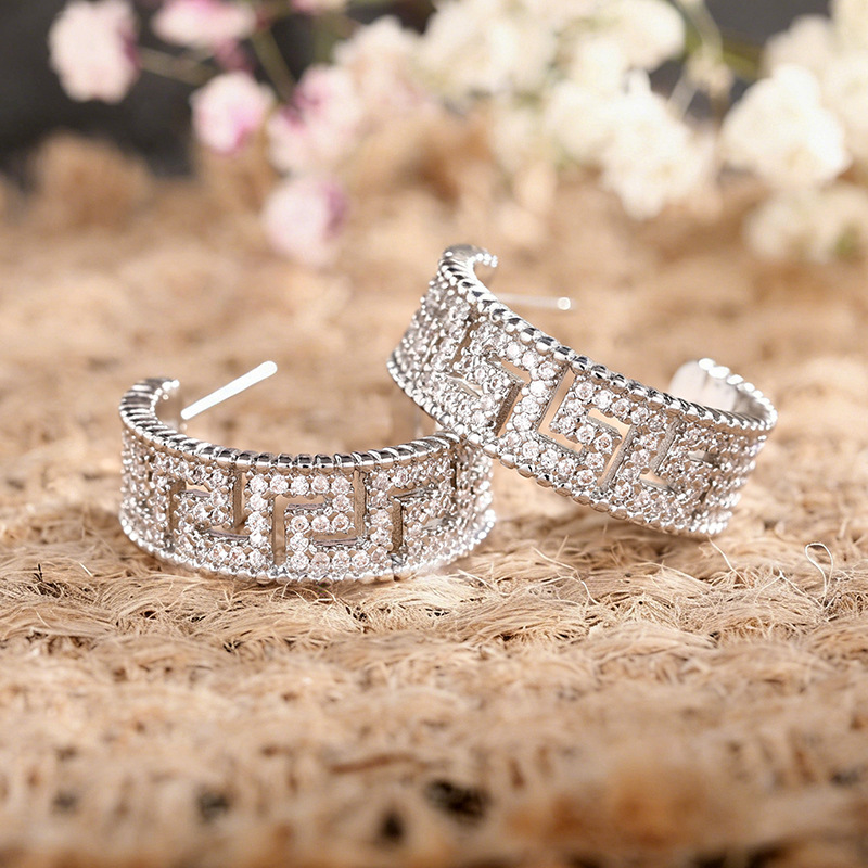 C-shaped Hoop Earrings With Intricate Patterns And Full Diamond_voghion.com
