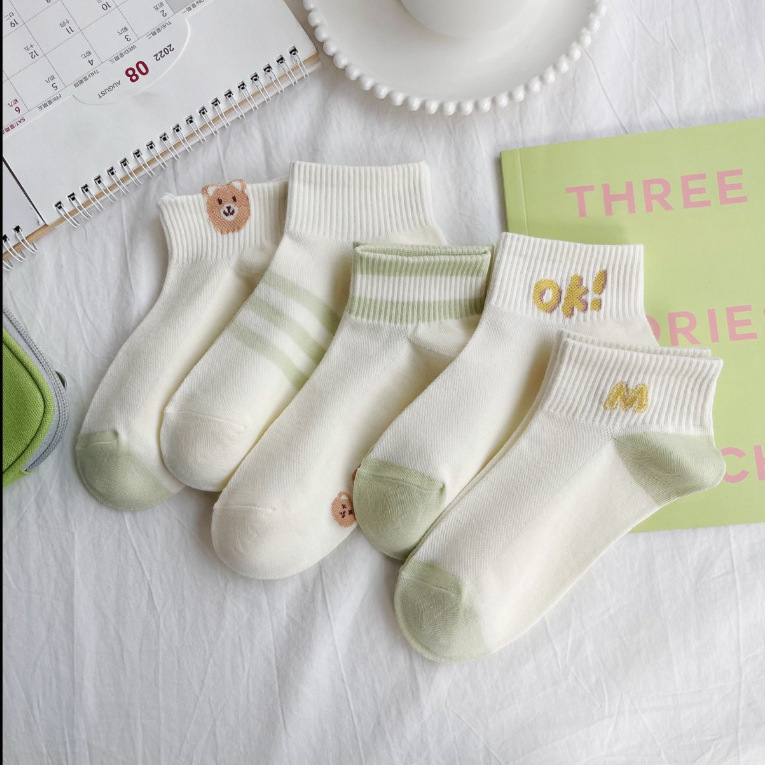 Women's Summer Short Socks, Korean Style, Versatile White Socks, Simple Low-Cut Short Socks, Breathable, Sweat-Proof, Low-Waist Socks