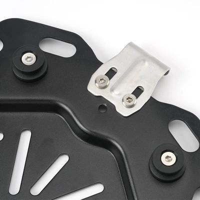 Motorcycle trunk – Hook