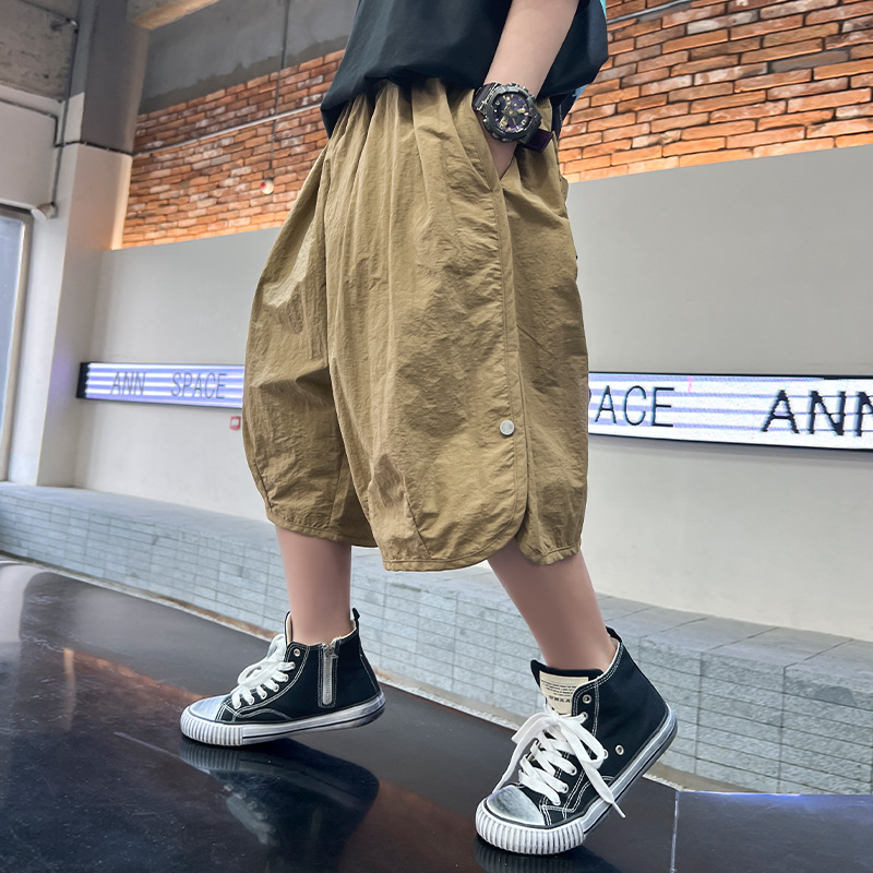 Schnelltrocknende Shorts mit fünf Unterteilungen für Jungen 2024 neuer Sommertrend für coole, lockere, dünne Hosen für Kinder_voghion.com