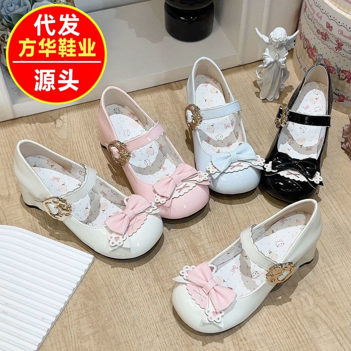 Zapatos japoneses de lolita primavera 2026 nuevo estilo de cabeza redonda lindo dulce zapatos de encaje de arco zapatos simples