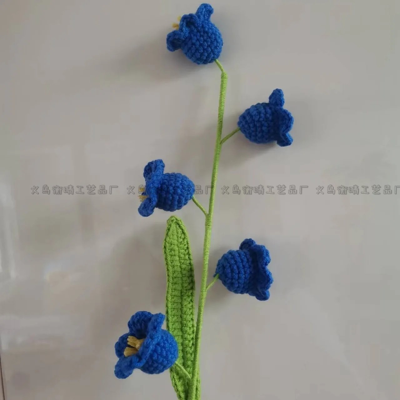 Lily tejido a mano acabado rosa Lily Tulip flor artificial lana ramo regalo