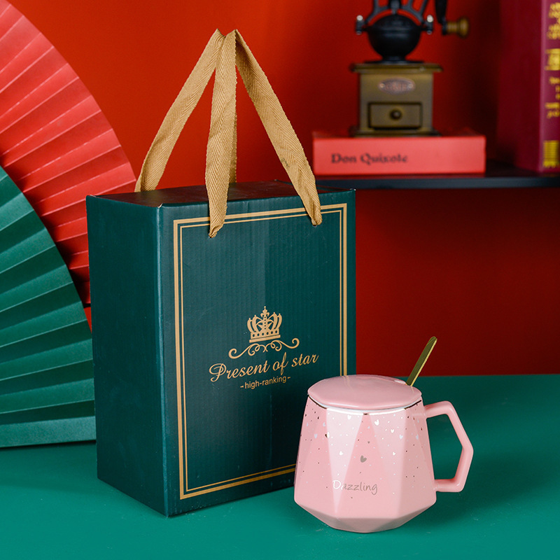 Taza de diamante rojo del norte de Europa, taza de marca de estrella, regalo de mano de alto valor, regalo de logotipo impreso privado, nicho