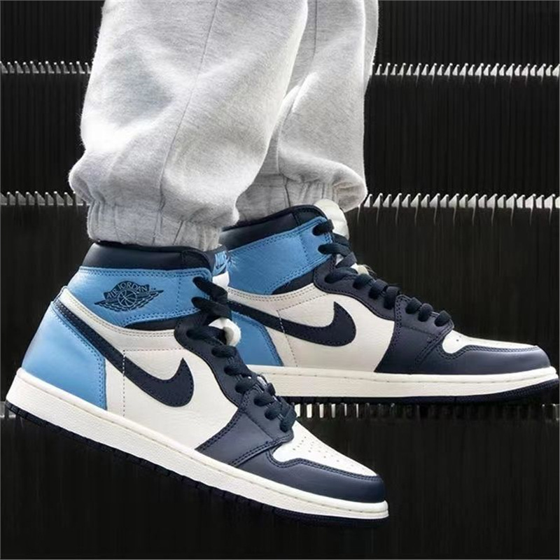 AJ1 ハイトップバスケットボールシューズカジュアルスニーカースポーツシューズ aj 男女兼用シューズ aj インバーカー煙灰パンダ黒と白の黒曜石|undefined