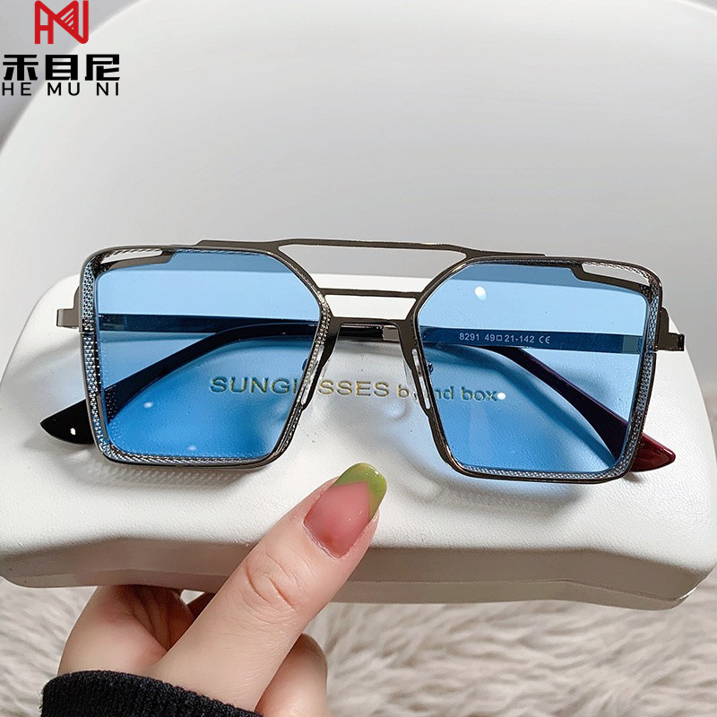 새로운 선글라스 패션 현대 금속 선글라스 유럽과 미국 크로스 보더 대형 프레임 안경 슬리밍 비치 선글라스