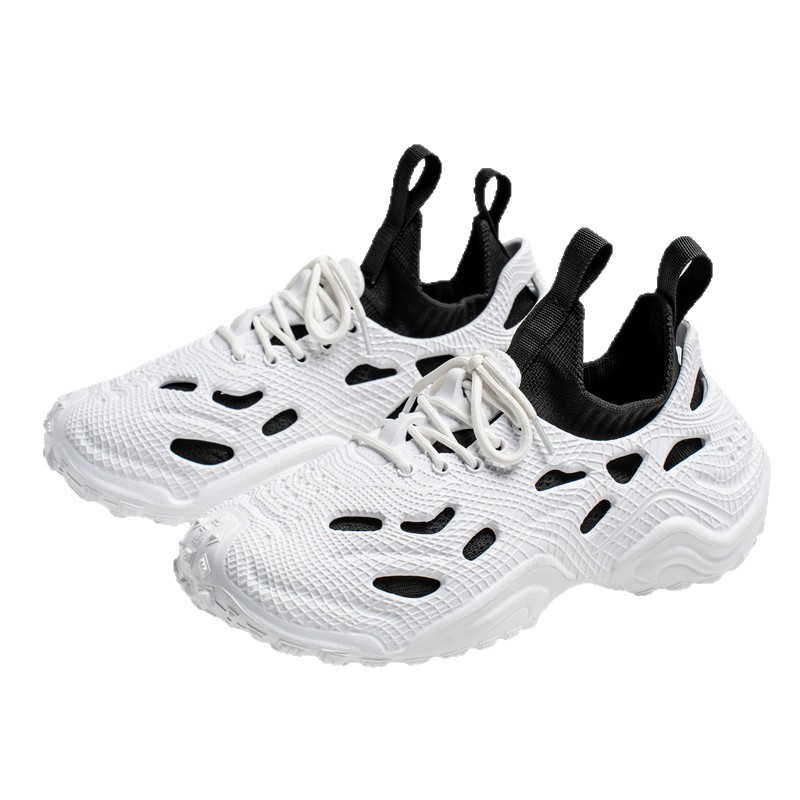 Coco Designer Light Luxury 2025 Xia Kanye Calcetines Zapatos al aire libre con agujeros en la playa Zapatos Douyin Video Sandalias Hombre