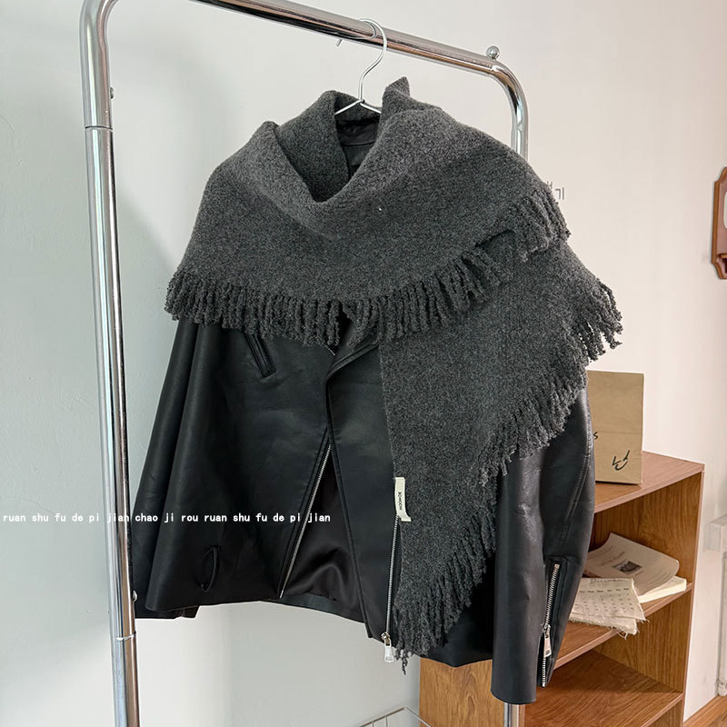 Spring and Autumn High-end Korean Style All-match Solid Color Triangle Shawl Women's Super Atmosphere Wind-proof Rough Outer Waistcoat Men's