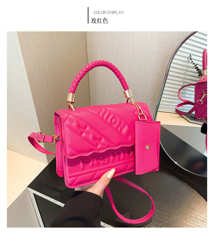 Ladies' candy-colored stylish handbag, 2024 autumn new ins single-shoulder crossbody bag, stylish embossed small square bag undefined