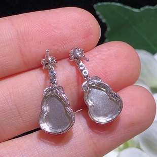 18k gold inlaid with water and color, full of green gourd earrings, jade earrings and certificates