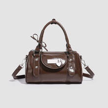 �����r�а��� Ů2025�� ���Შʿ�D���� б�����^�� ͨ�ڕr��Ů��