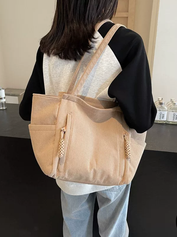 Capacious demi-season shoulder bag one shoulder, for students