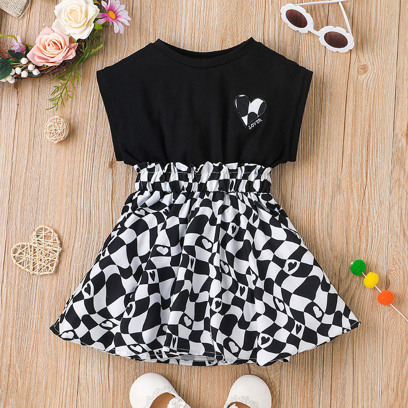 Summer Girls Stitching Dress Korean Children's Vest Skirt Heart A-line Skirt display picture 1