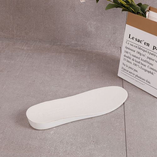 Invisible height-increasing insoles with 3 cm and 2 cm height increase