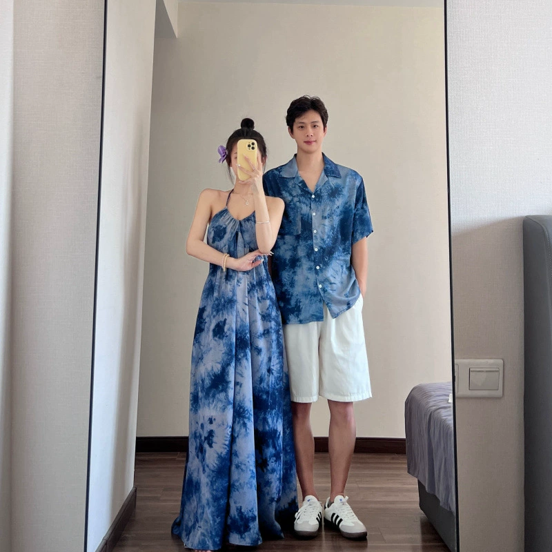 Летнее платье-рубашка синего цвета с принтом тай-дай, на бретелях, в курортном стиле, для пары 2025 года.