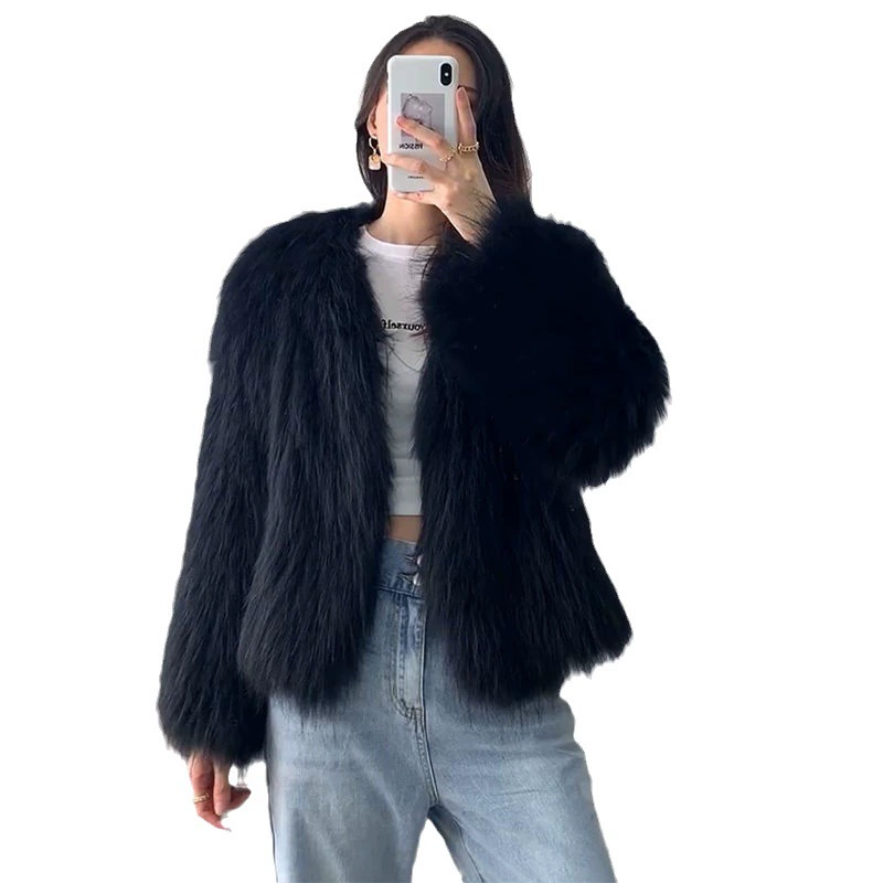 Short demi-season fitted jacket