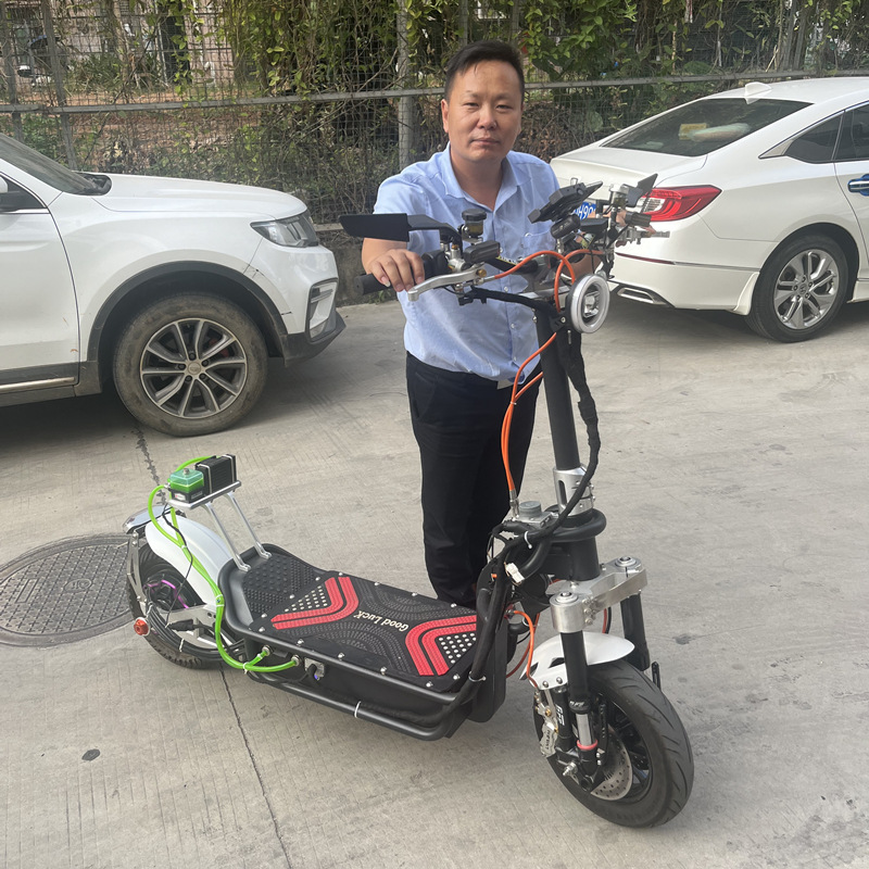 Foreign trade hot two-wheel dual-drive off-road electric scooter 12000w high-power city 72v high-end