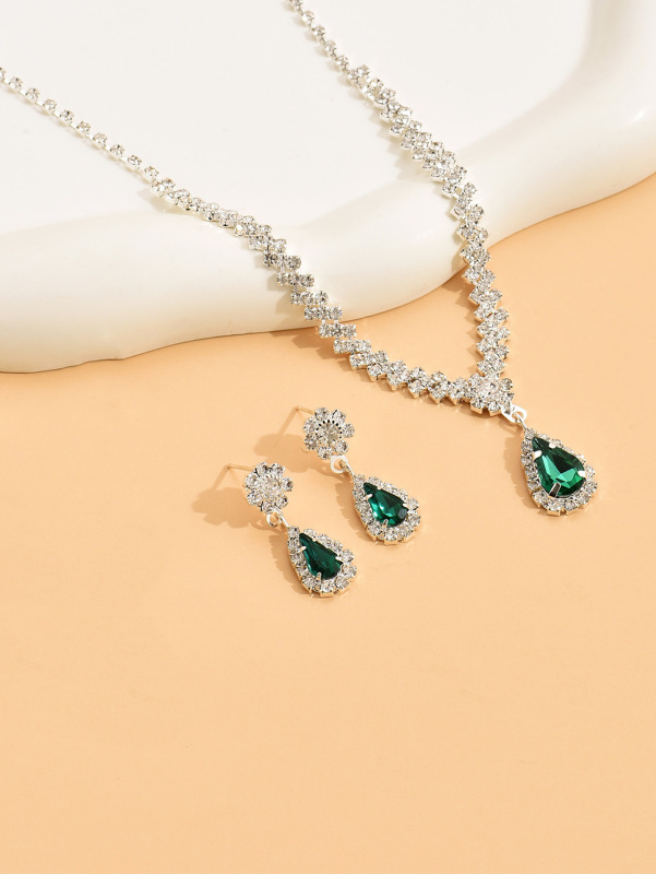 新商品のアクセサリーの卸売金属のダイヤモンドのネックレスのイヤリングの2つのセットの結婚式の花嫁のアクセサリーのセットの組み合わせ|undefined