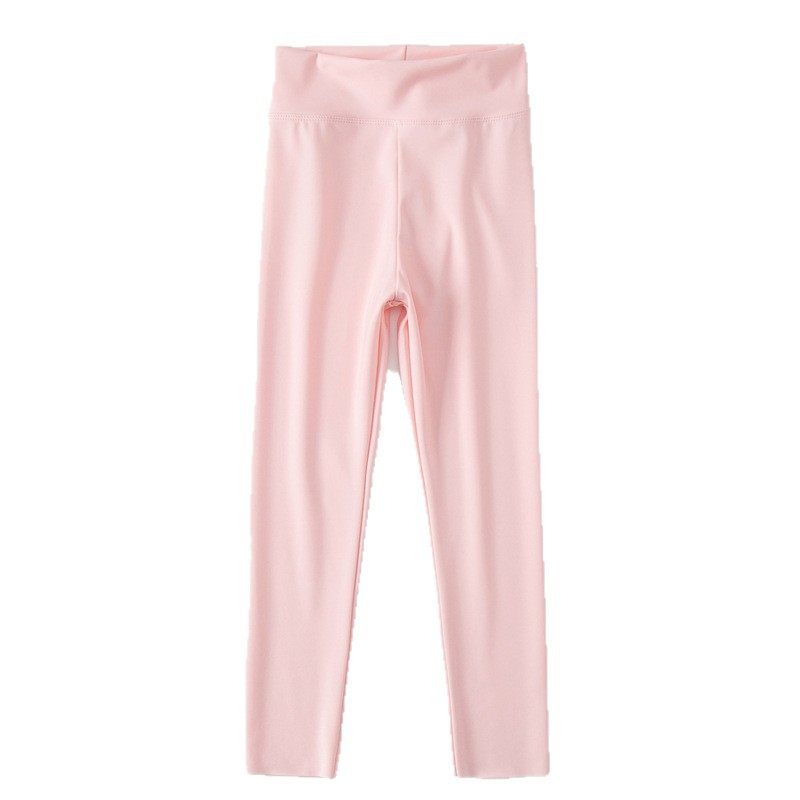 Pantalones de tiburón para niñas primavera y otoño ropa de bebé delgada Pantalones deportivos de corte casual niños medianos y grandes estiran pantalones de yoga fabricante