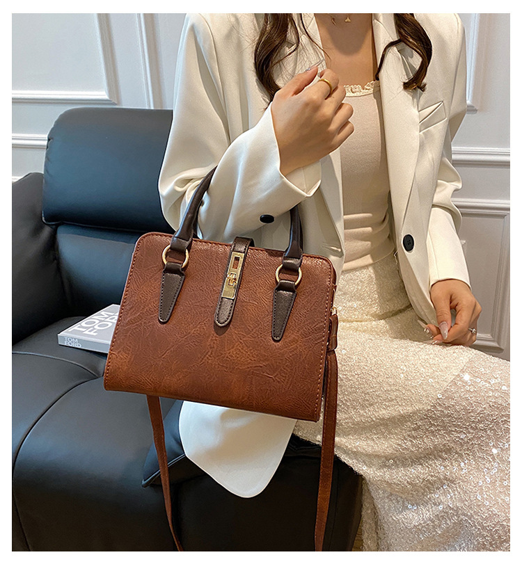 Ladies Crossbody Shoulder Bag Versatile Small Square Handbag_voghion.com