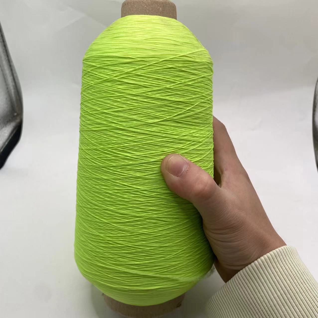 P0032*13000 코드*순중량은 약 550g입니다.