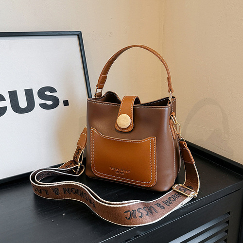 This year's popular bags 2024 new trendy spring and summer fashion women's top handle crossbody unisex versatile retro bucket bag