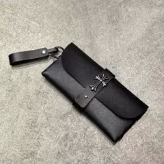 Vintage Fashion Cross Sunglasses Pouch Soft Leather Portable Protective Case Dark Gothic Style Trendy Sunglasses Storage Bag