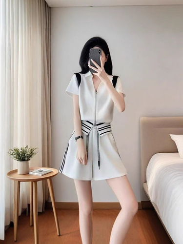 Summer New Style Elegant Fashion Loose Slimming Zipper Design Short Sleeve T-Shirt Wide Leg Shorts Two-Piece Set Women