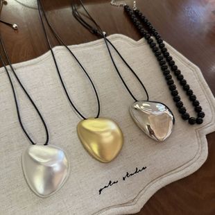 New Chinese Style Leather Rope Joint Necklace Women's Brushed Design Advanced Sense Simple Adjustable Leather Rope Long Neck Chain Woolen Chain