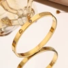 【27】Golden love bracelet