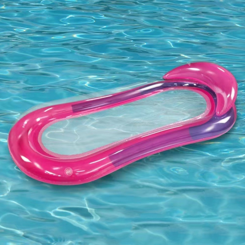 Transparent powder floating row