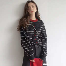 秋季拼色色条纹毛衣女宽松慵懒风高级感上衣包芯纱针织开衫外套女