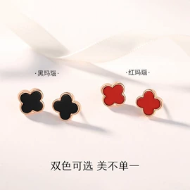 项链;手链;戒指