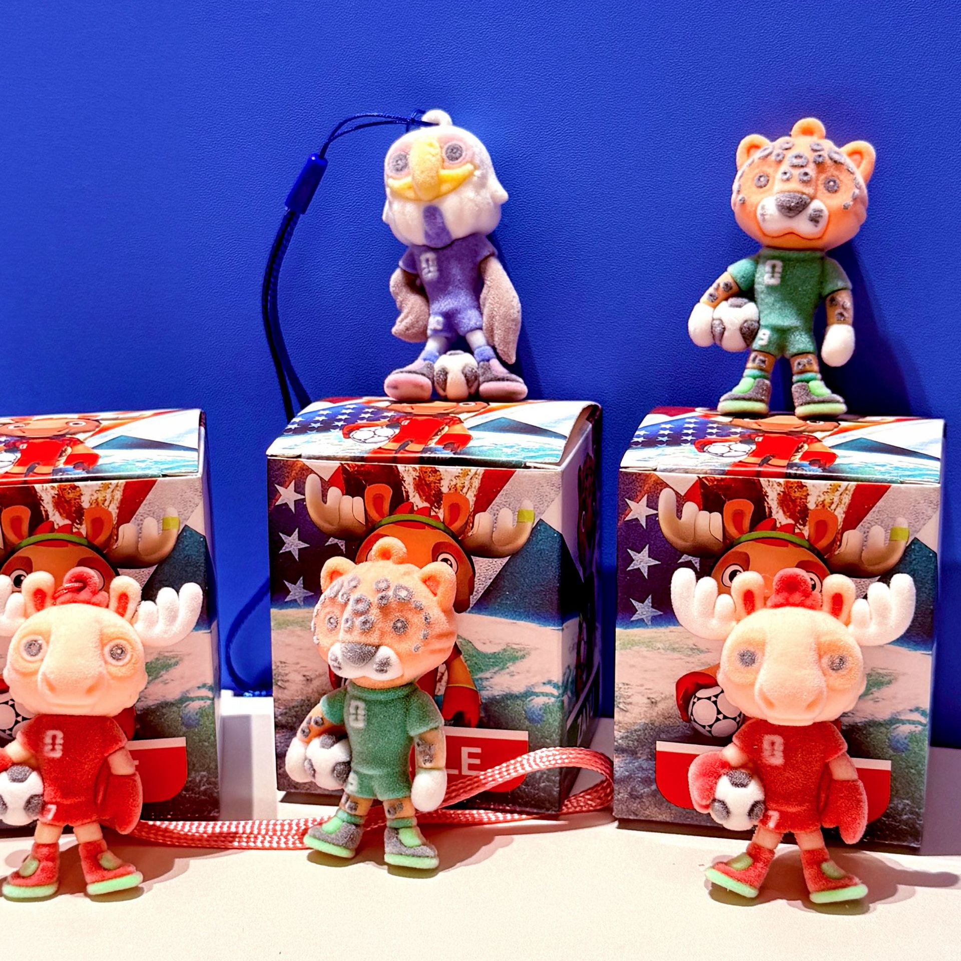 Copa del Mundo de dibujos animados muñecas de flojo caja ciega Copa del Mundo de fútbol resina colgante bolsas de dibujos animados joyas Wenchuang