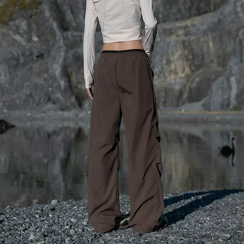 户外休闲褶皱速干伞兵男夏季薄款潮牌宽松直筒透气男生休闲裤子潮