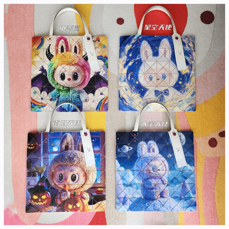 Japanese Classic Six-Compartment Graffiti Labubu Collaboration Handbag Labubu Single-Shoulder Women's Bag Underarm Commuter Tote Bag Japanese Classic Six-Compartment Graffiti Labubu Collaboration Handbag Labubu Single-Shoulder Women's Bag Underarm Commuter Tote Bag